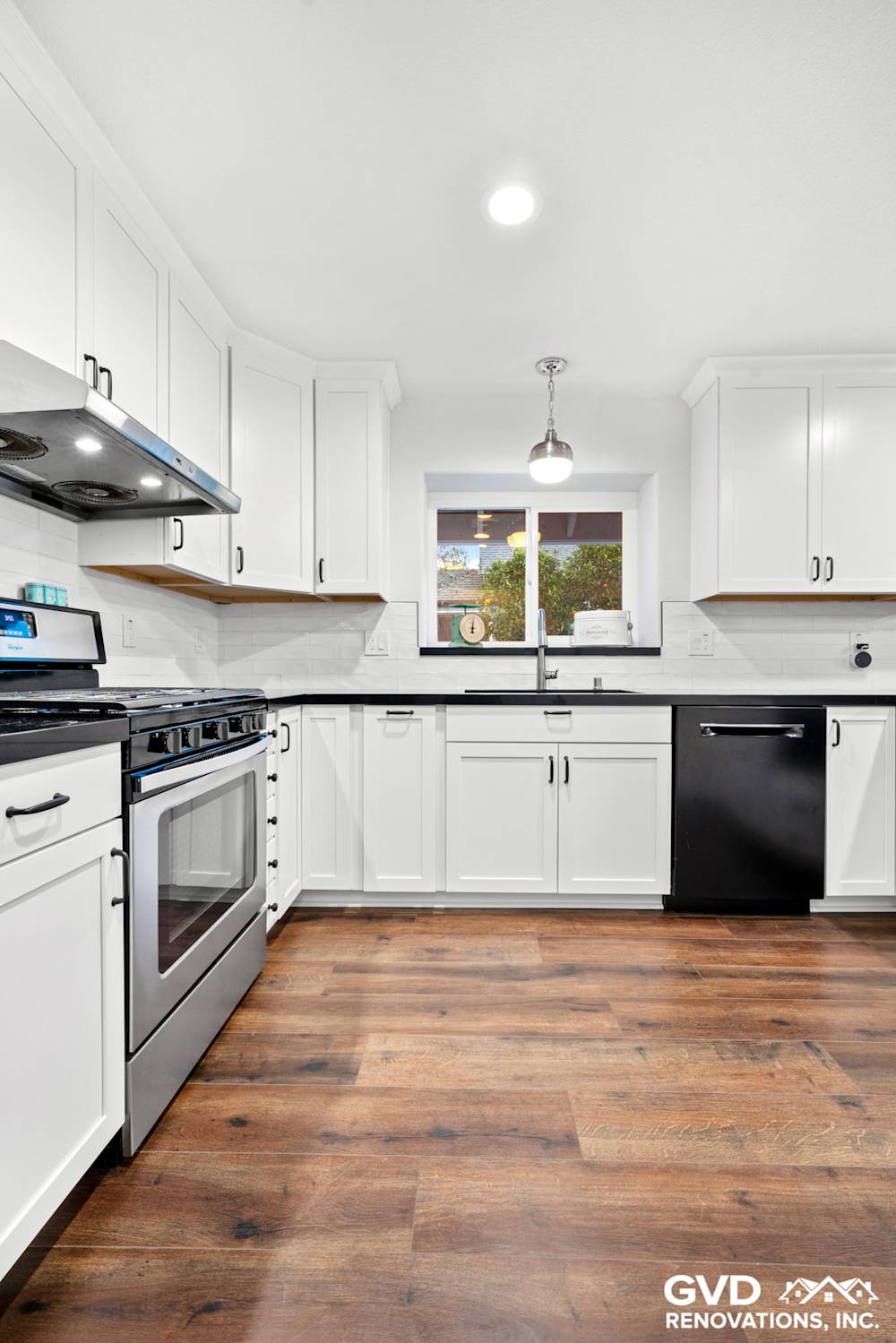 Beautiful White Shaker Kitchen Remodel