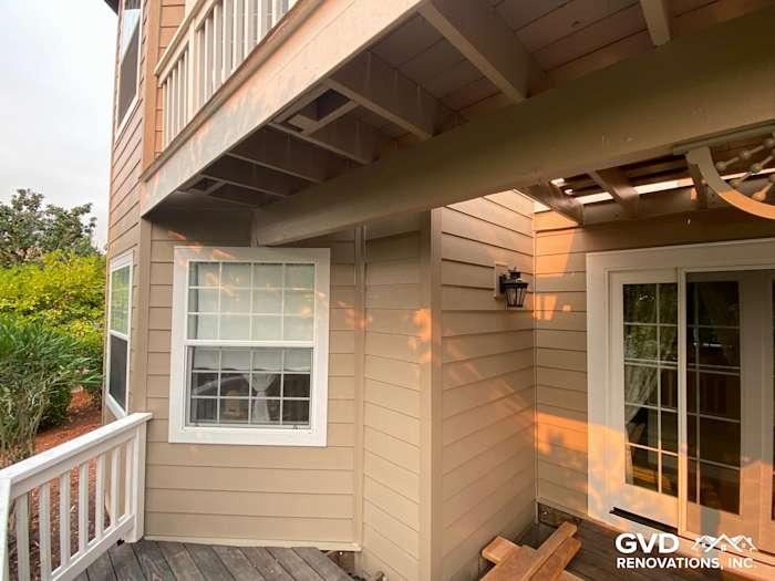 Khaki Brown James Hardie Lap Siding and Trim on a Petaluma home's exterior with deck