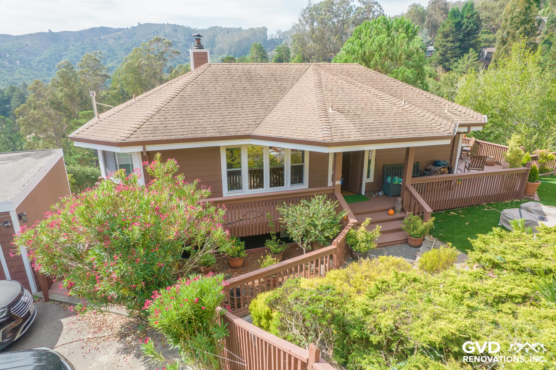 James Hardie Siding & Anlin Catalina Windows