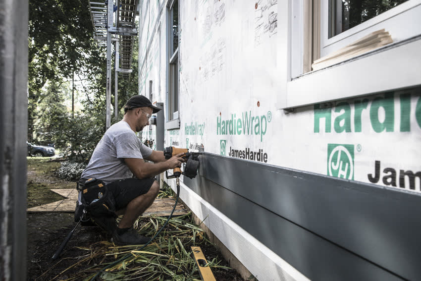 The Top 5 Must-Have Siding Tools