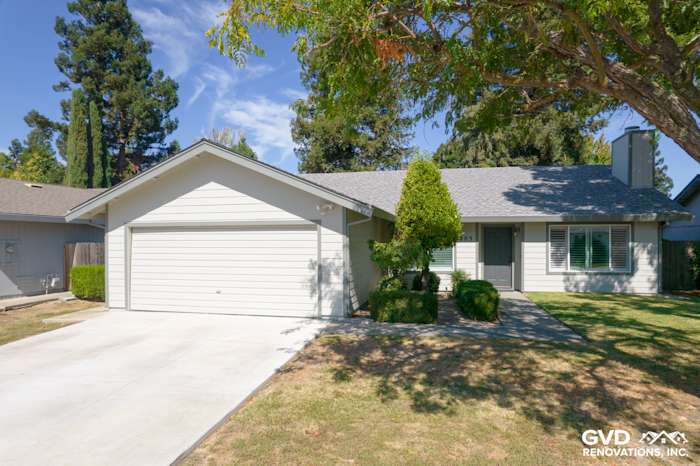 Modern Sacramento home featuring James Hardie Siding and Anlin Catalina Windows with landscaped front yard