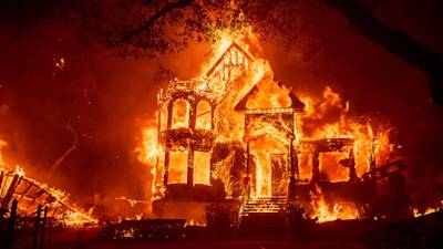 Defending Your Home from Wildfires: A Comprehensive Guide for Bay Area Residents