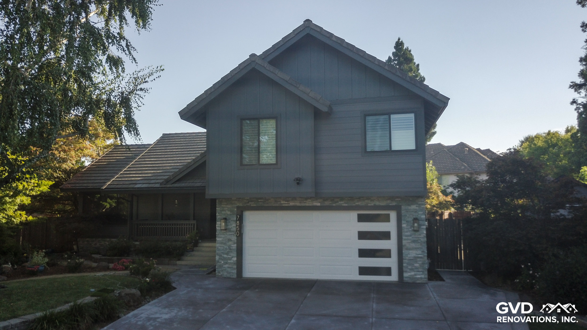 James Hardie Siding, Anlin Panoramic Windows & Decking