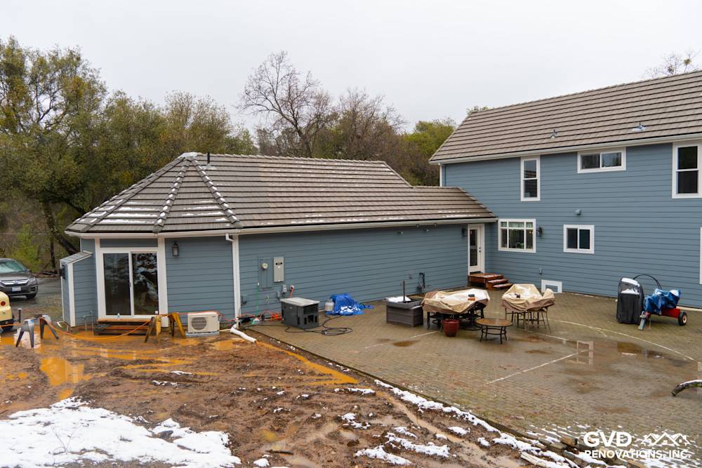 James Hardie Color Plus Horizontal Lap Siding & 39 Milgard Windows