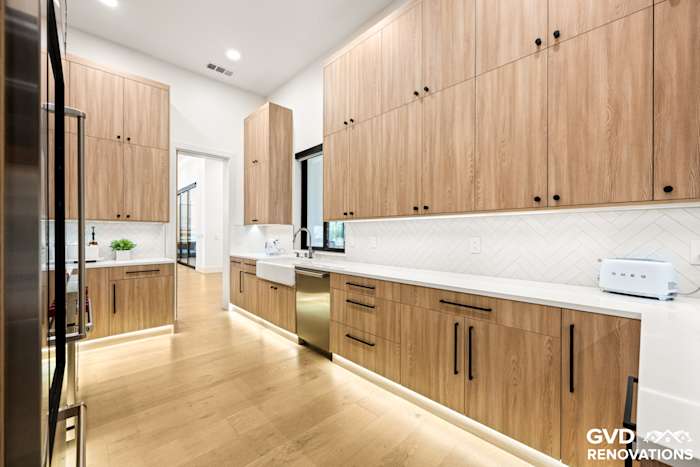 Custom Kitchen Design & Construction