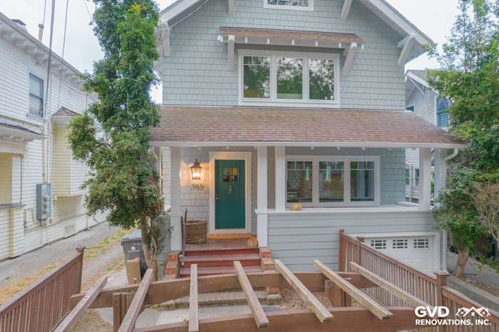 Oakland home with Light Mist Hardie Shingle Siding, Arctic White trim, and newly built front steps