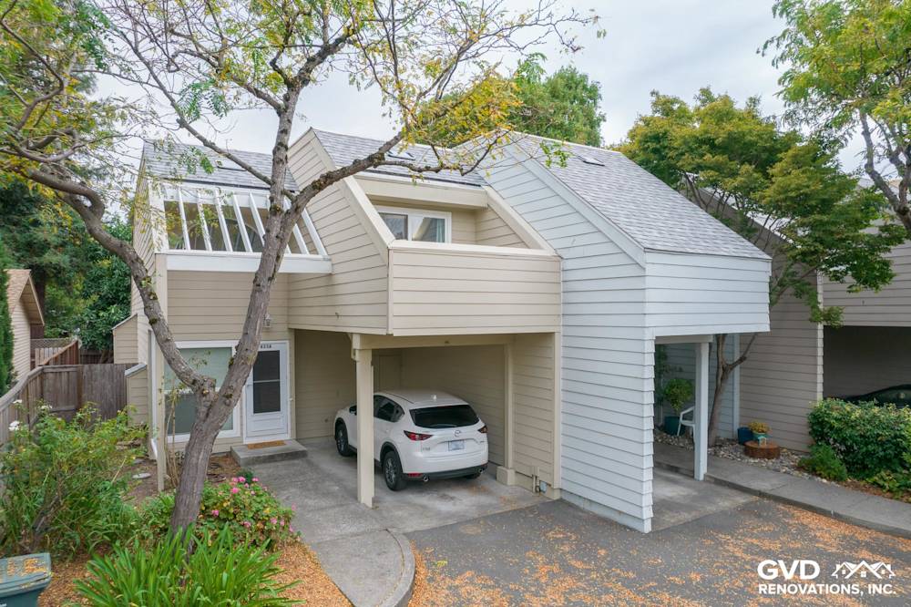 Quadplex James Hardie Siding Remodel