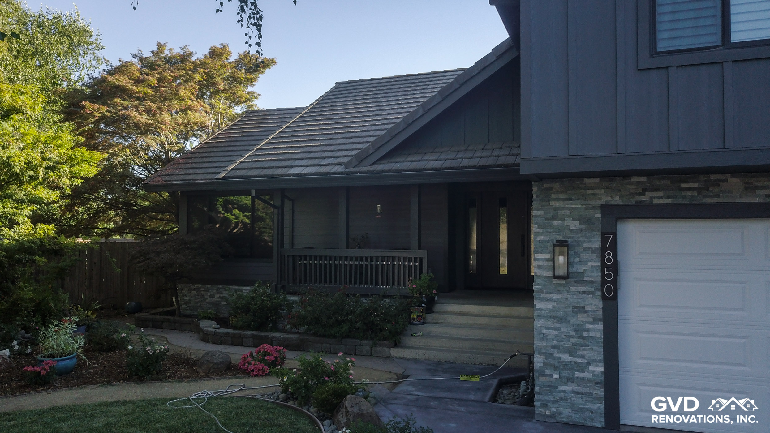 James Hardie Siding, Anlin Panoramic Windows & Decking