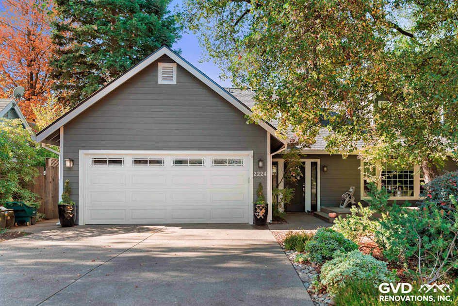 Discover the Top 9 Advantages of Choosing Vinyl Siding for Your Home