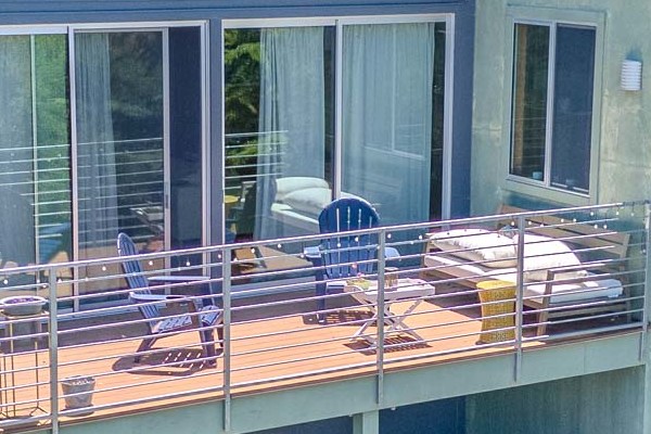 Modern home exterior in Lafayette, CA featuring James Hardie Night Gray siding and custom trim