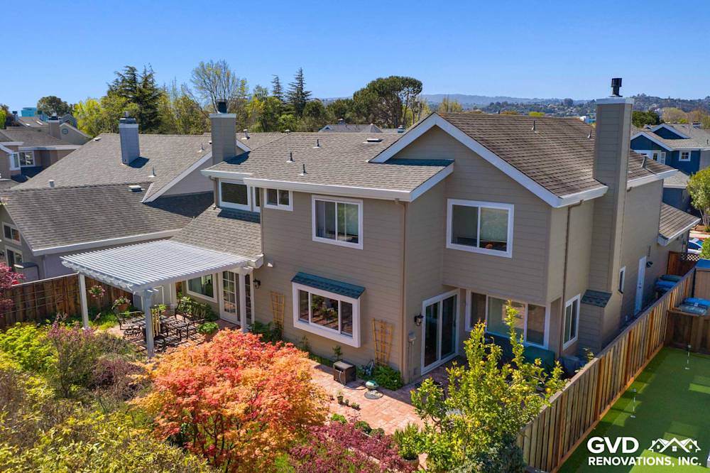 James Hardie Lap Siding & Mezzo Windows