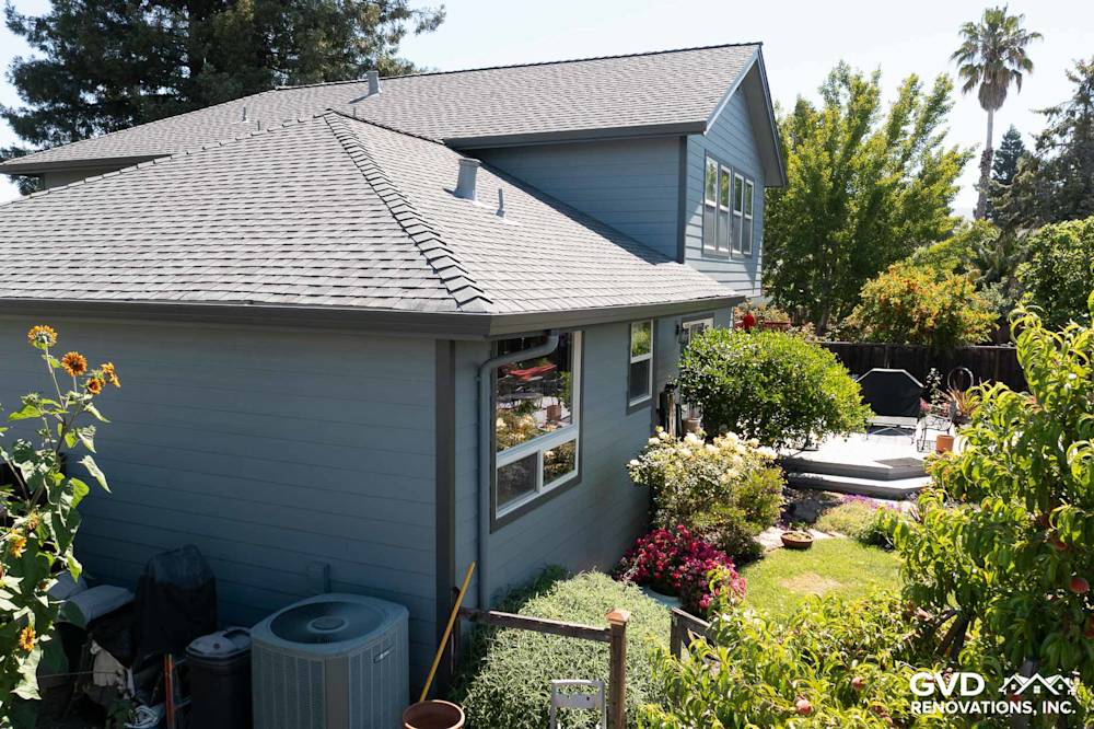 James Hardie Siding & Milgard Windows