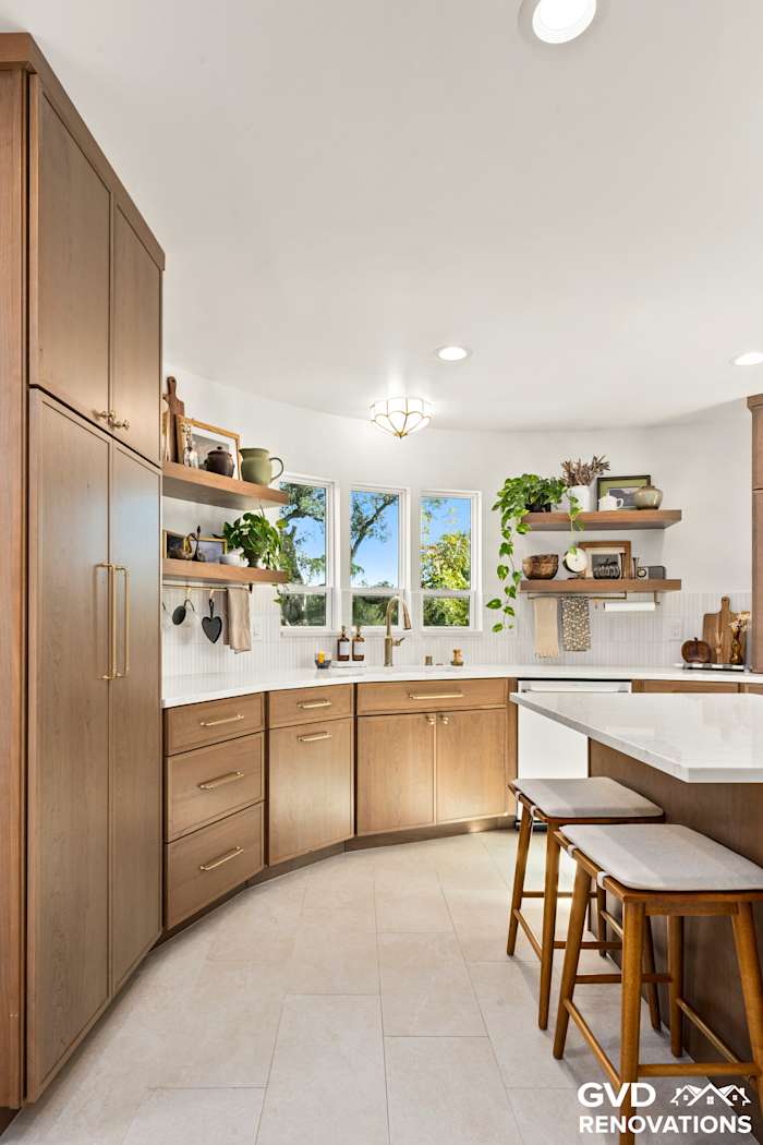 Custom Curved Kitchen Remodel