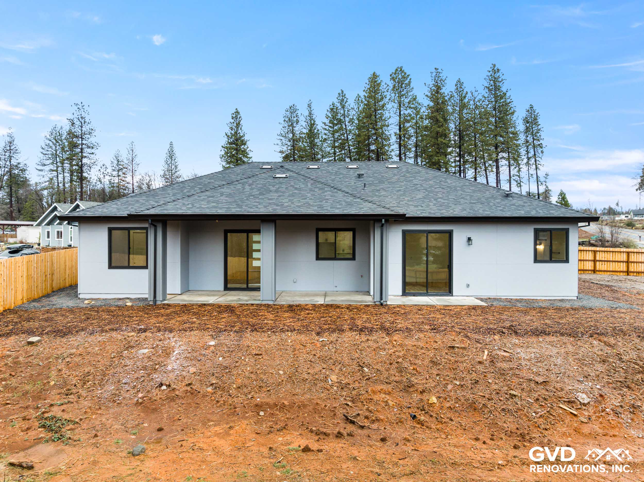 James Hardie Architectural Panels & Milgard Windows