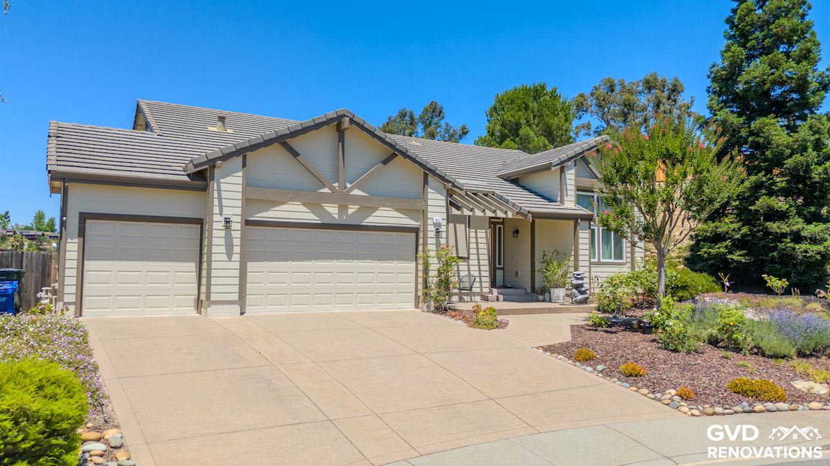 Whole-House Siding Renovation in Pleasant Hill