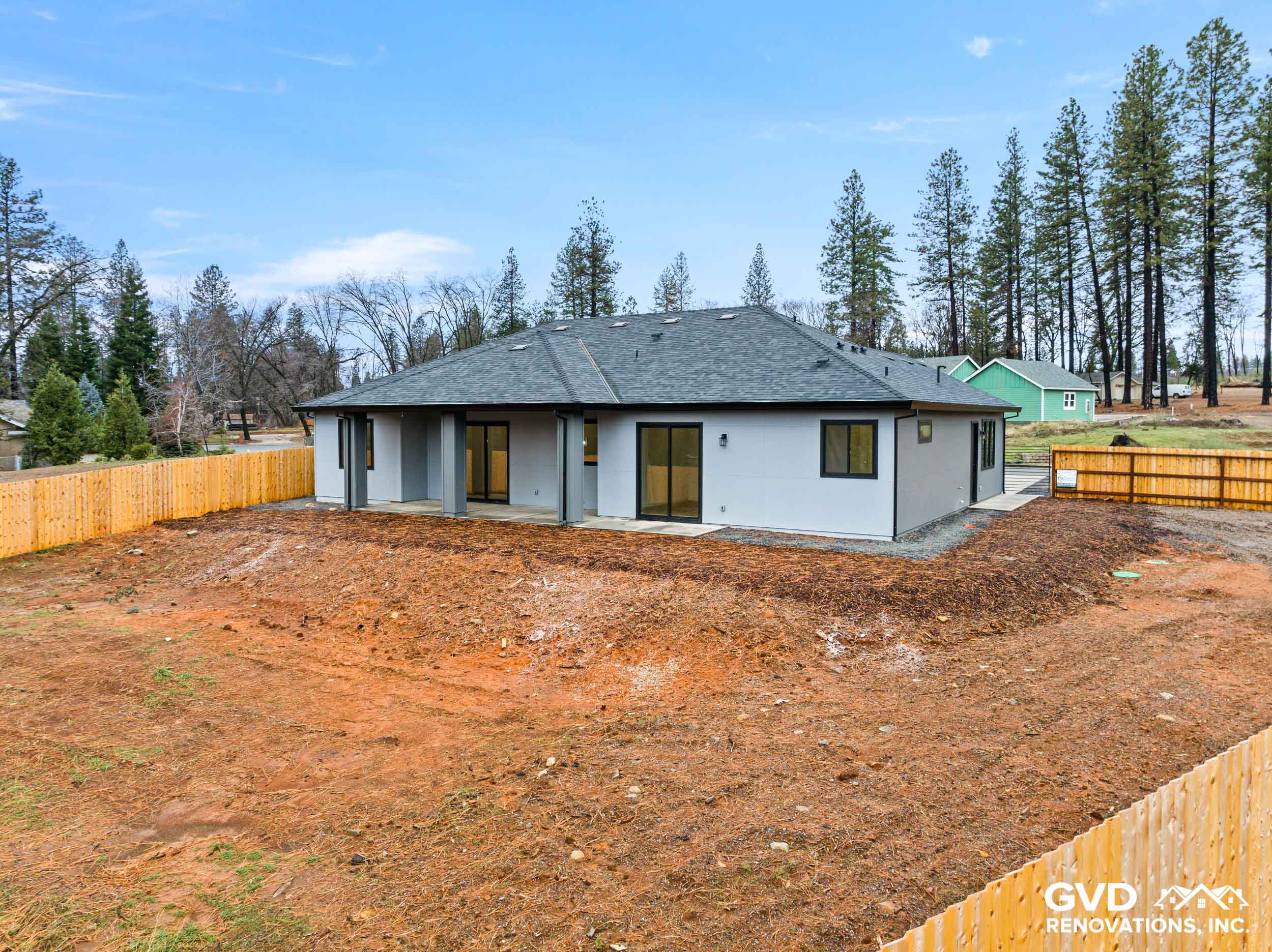 James Hardie Architectural Panels & Milgard Windows