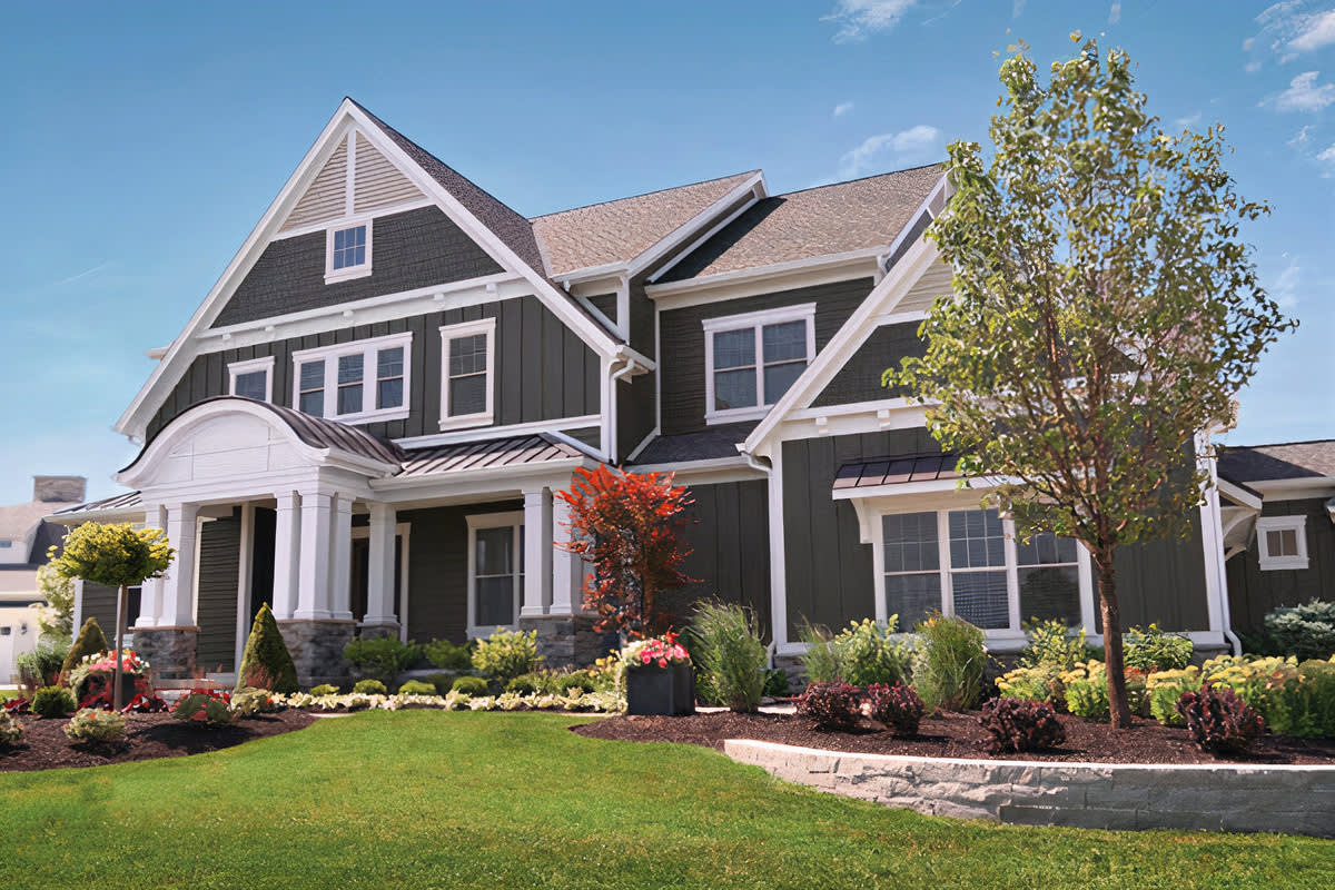 Sacramento's Trending Option: The Modern Appeal of Night Gray Siding