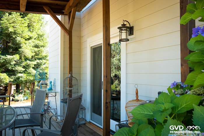 James Hardie Siding and Window Replacement