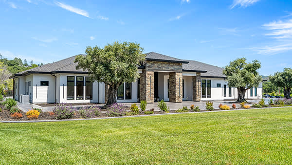 undefined Video Testimonial