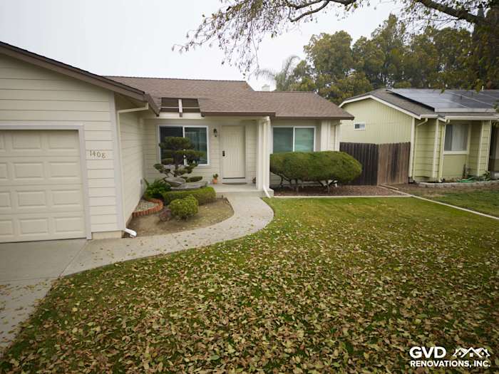 Suisun City home's exterior featuring James Hardie Navajo Beige Lap Siding and Cobble Stone HardieTrim