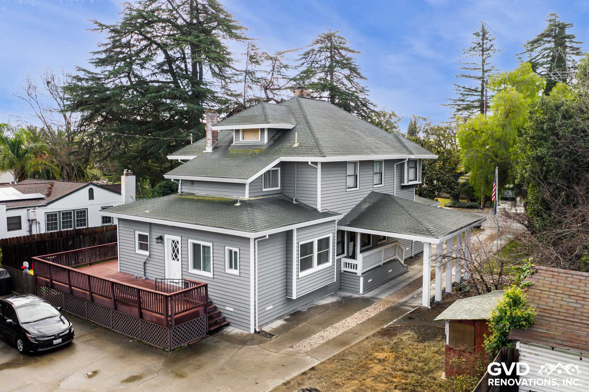 Siding Contractor in Dixon