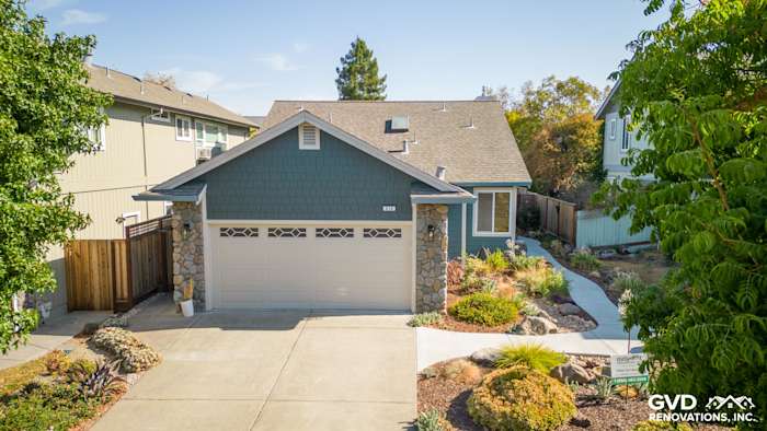 Home exterior featuring Evening Blue James Hardie Lap Siding and Cobble Stone Trim in Petaluma, CA