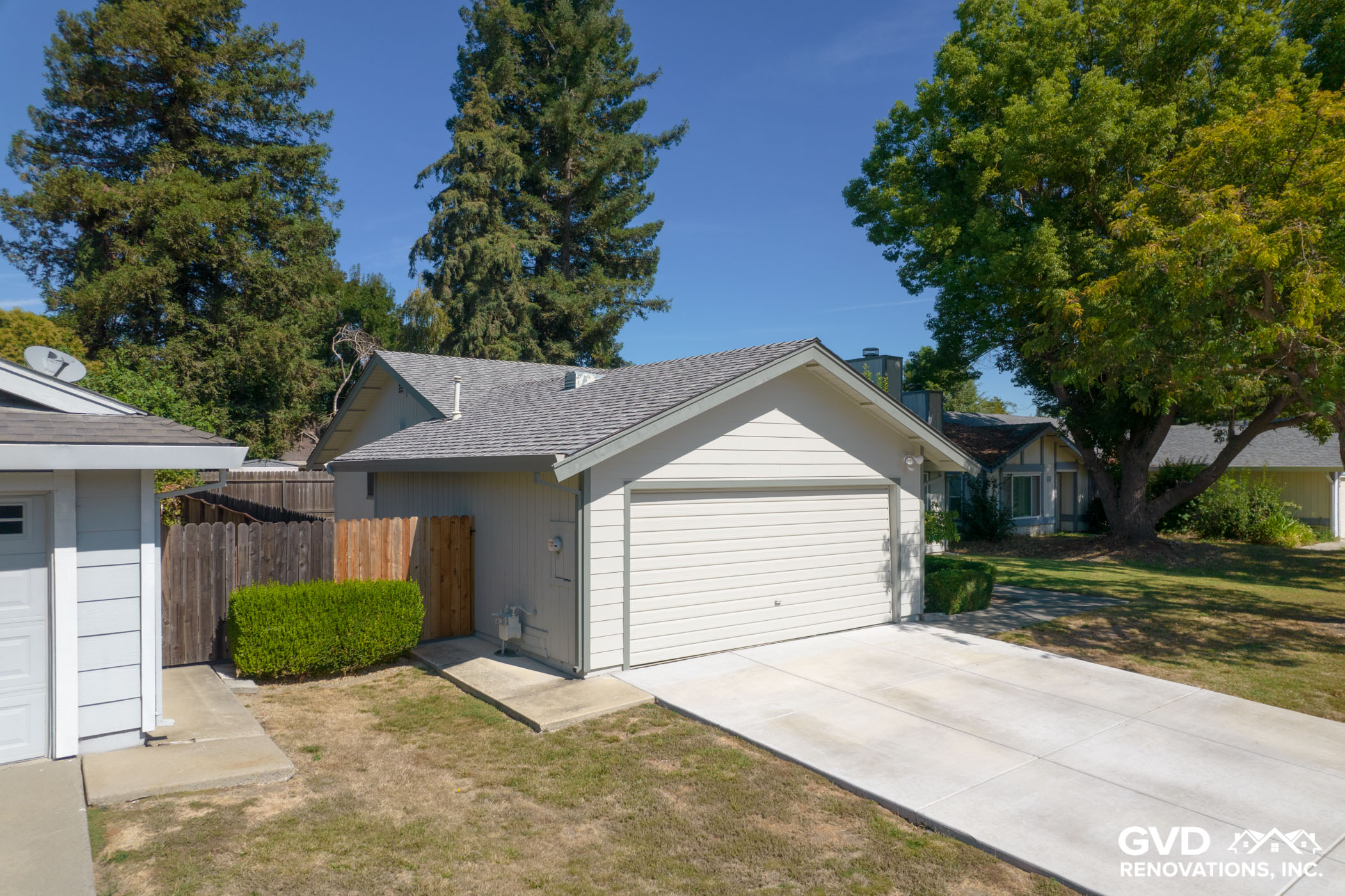 James Hardie Siding & Anlin Catalina Windows