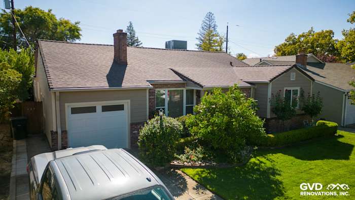 Modern Sacramento home exterior featuring Khaki Brown James Hardie siding and well-maintained landscaping