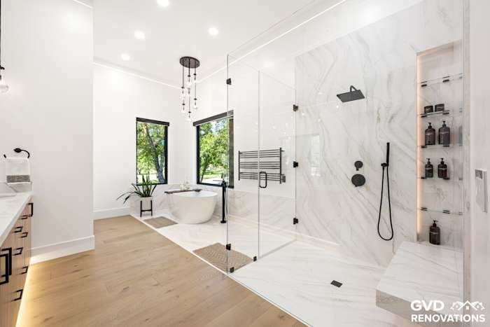 Custom Master, Hall & Powder Bathroom Design