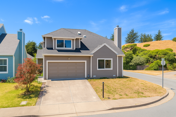 James Hardie Lap Siding & Anlin Windows in Pacifica