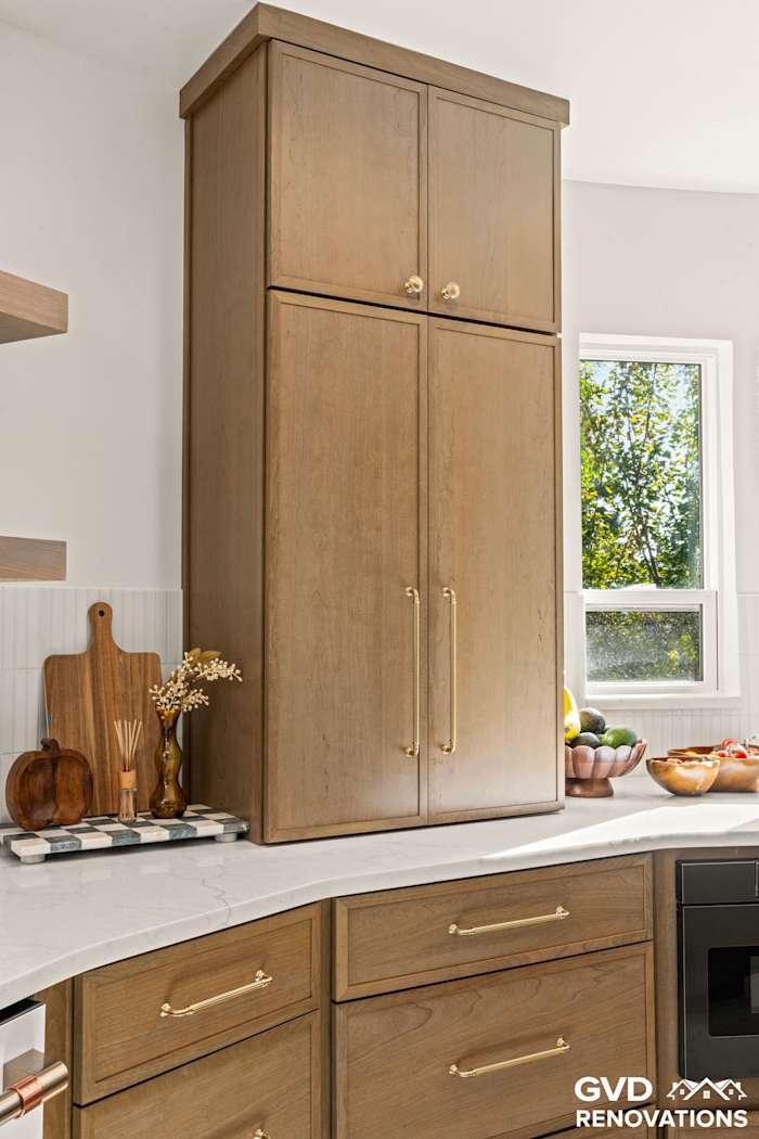 Custom Curved Kitchen Remodel