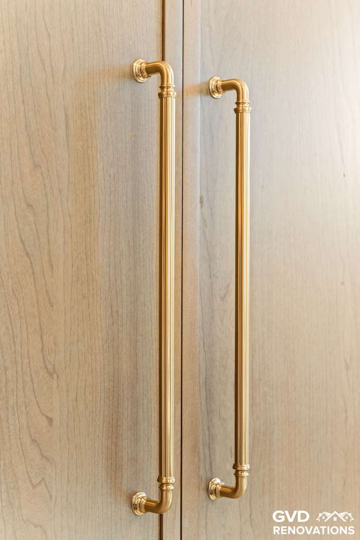 Custom Curved Kitchen Remodel