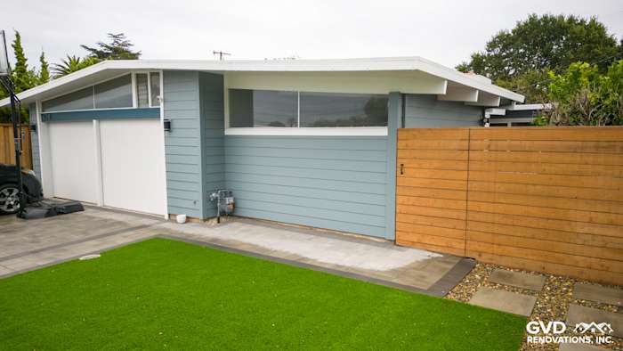Home exterior featuring Boothbay Blue James Hardie siding and Arctic White Rustic Grain trim in San Mateo, CA