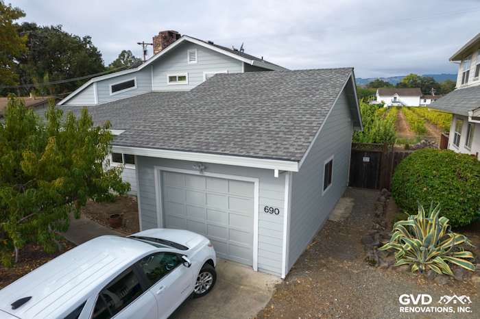 Light Mist James Hardie siding with Arctic White trim on a modern Sonoma home exterior