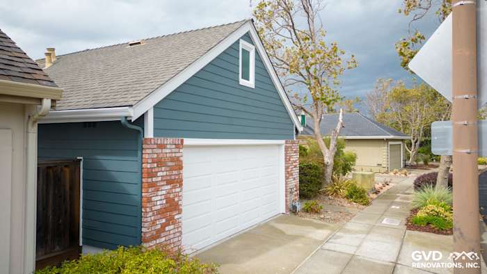Evening Blue HardiePlank siding and Arctic White trim on modern Alameda home exterior