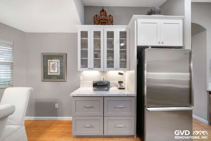 Gray/White Kitchen Remodel