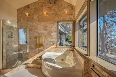 Jacuzzi Bath Remodel Cost: A Comprehensive Guide
