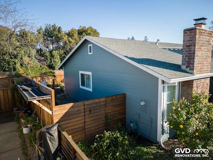 Sonoma home's exterior featuring James Hardie Boothbay Blue siding and new Simonton DaylightMax windows