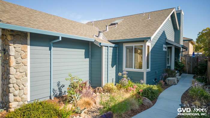 Evening Blue James Hardie Lap Siding with Cobble Stone Trim on a Petaluma home exterior