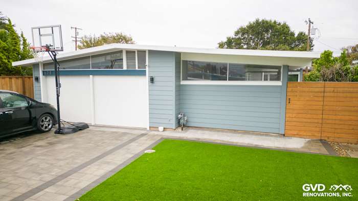 Modern home exterior featuring Boothbay Blue James Hardie siding and Arctic White trim in San Mateo, CA