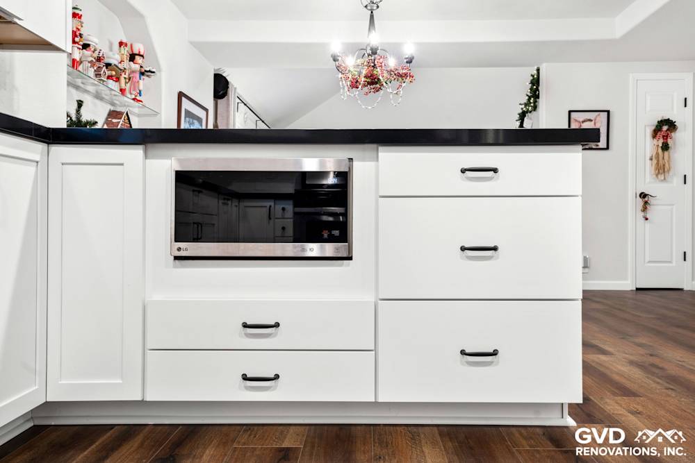 Beautiful White Shaker Kitchen Remodel