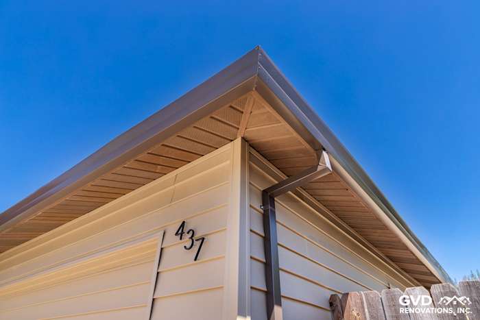 Close-up of Alside Prodigy vinyl siding and new gutters on a home in Rio Linda, showcasing clean lines and modern design