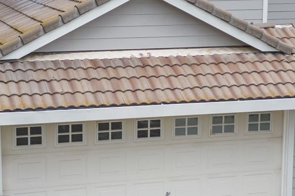 Home exterior featuring James Hardie Cedarmill siding in Pearl Gray with Arctic White trim in Rocklin, CA
