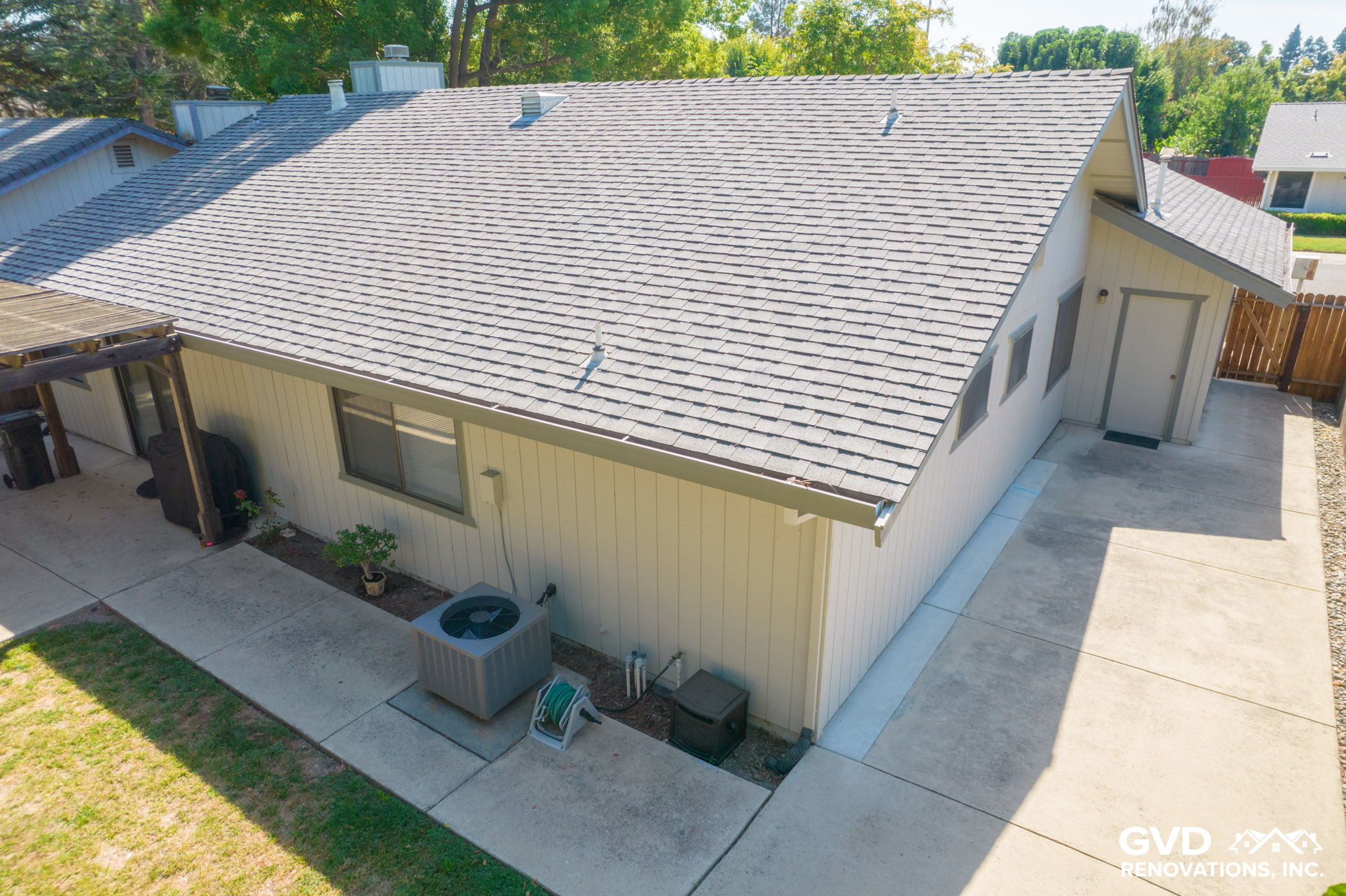James Hardie Siding & Anlin Catalina Windows