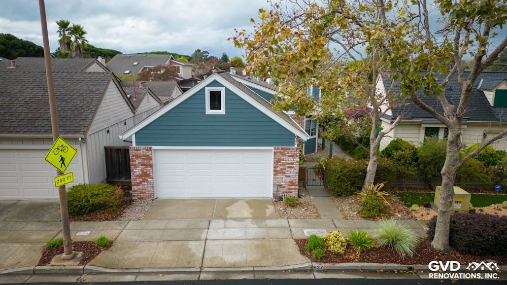 James Hardie Siding & Milgard Windows Installation