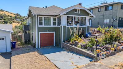 Full Exterior Siding & Window Renovation in Crockett