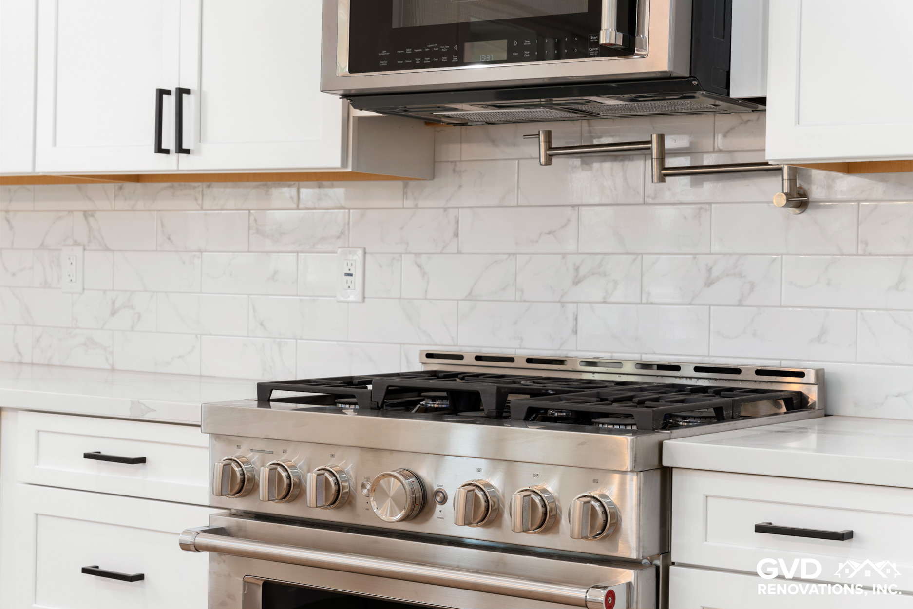 Custom Home Kitchen Design