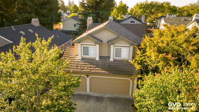 Home exterior featuring James Hardie Khaki Brown siding and Alside vinyl windows in Santa Rosa, CA