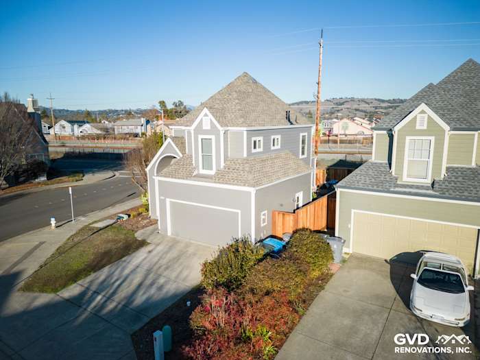 Two-story home in Santa Rosa featuring James Hardie Aged Pewter siding and modern architectural details
