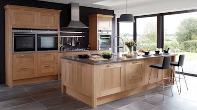 Discover the Timeless Appeal of Oak Cabinets